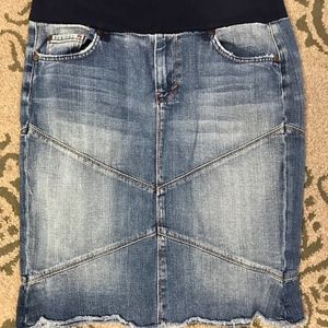 Maternity jean denim skirt SUPER CUTE!